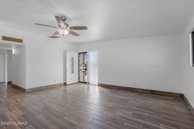 2515 S Kevin Drive, Tucson, AZ 85748