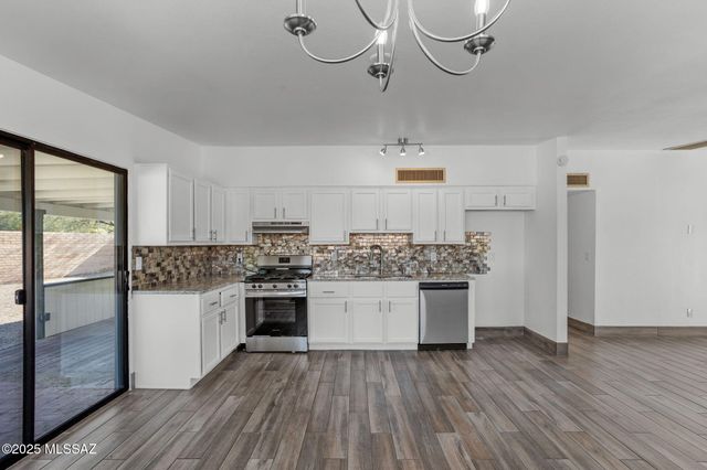 2515 S Kevin Drive, Tucson, AZ 85748