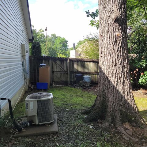 2 Oak Forest Cove, Maumelle, AR 72113