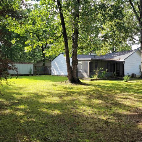 2 Oak Forest Cove, Maumelle, AR 72113