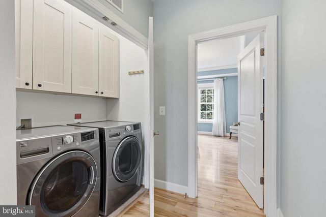 20200 CENTER BROOK SQ, Sterling, VA 20165