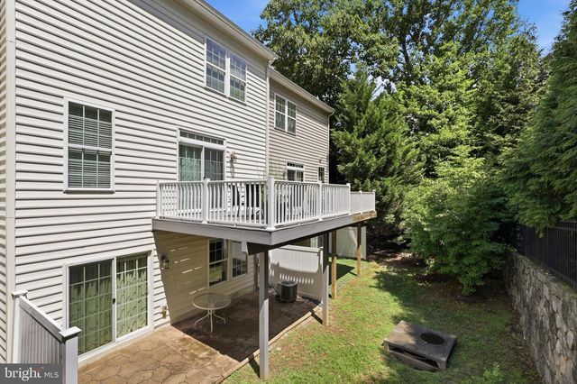 20200 CENTER BROOK SQ, Sterling, VA 20165