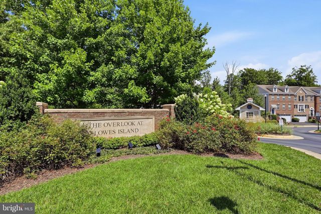 20200 CENTER BROOK SQ, Sterling, VA 20165