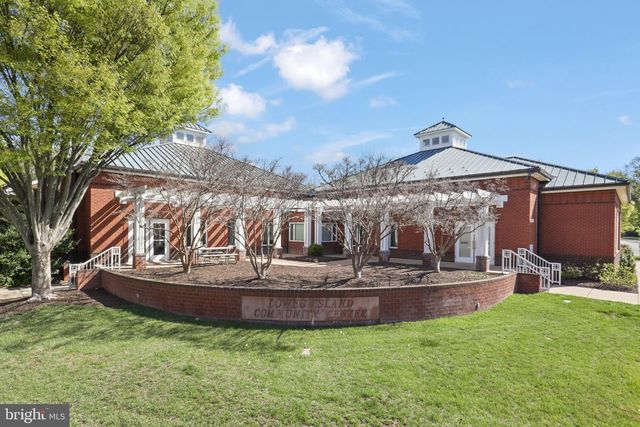 20200 CENTER BROOK SQ, Sterling, VA 20165