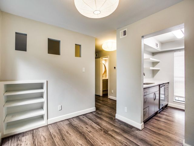 1300 Fairview Avenue E, Houston, TX 77006