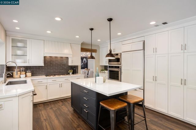 92 Hillview Dr, Danville, CA 94506