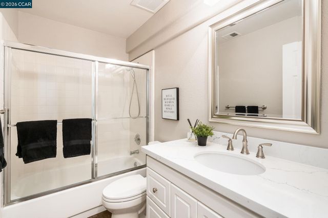 92 Hillview Dr, Danville, CA 94506