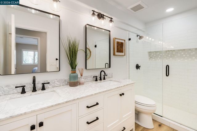 92 Hillview Dr, Danville, CA 94506