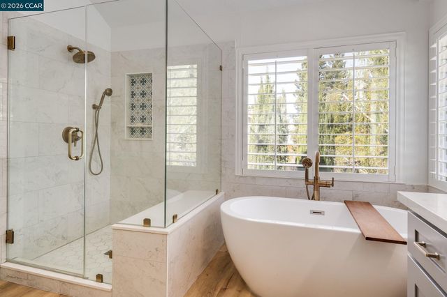 92 Hillview Dr, Danville, CA 94506