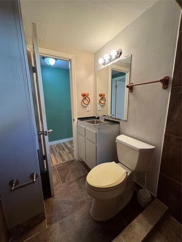 2918 46th Street 1, Dickinson, TX 77539