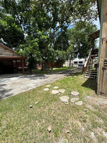 2918 46th Street 1, Dickinson, TX 77539