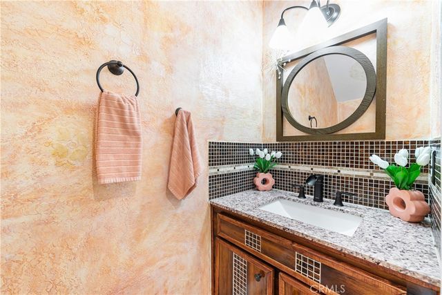 14344 Foothill 501, Sylmar, CA 91342