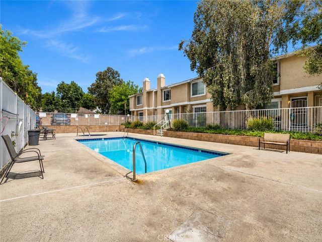 14344 Foothill 501, Sylmar, CA 91342
