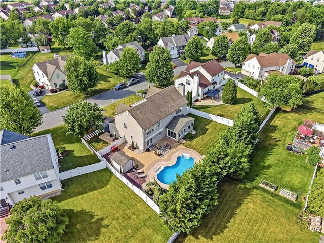 205 North Timothy Trail, Forks Twp, PA 18040