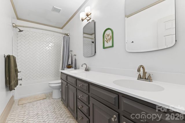 1819 Kilmonack Lane, Charlotte, NC 28270