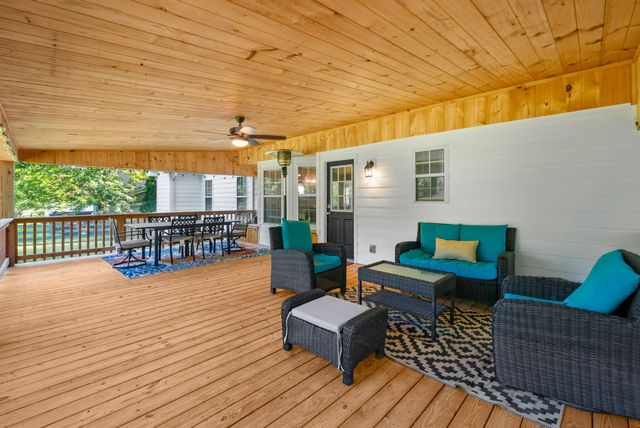 2466 Artie Manning Rd, Clarksville, TN 37042