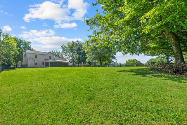 2466 Artie Manning Rd, Clarksville, TN 37042