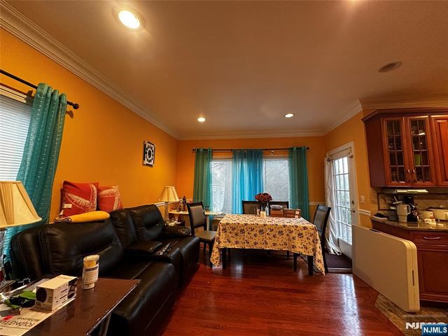 28-07 Zachary Terrace, Fair Lawn, NJ 07410