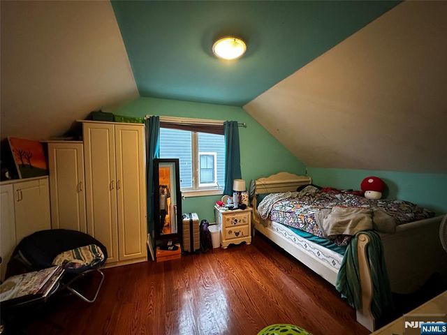 28-07 Zachary Terrace, Fair Lawn, NJ 07410