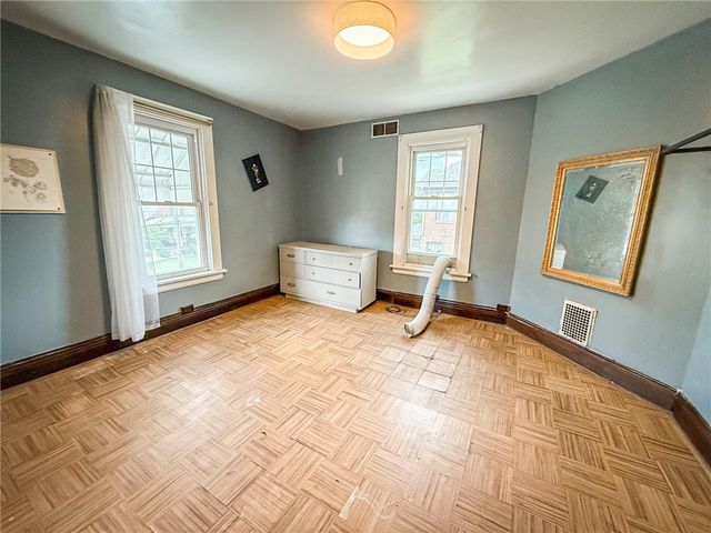 1523 Indiana Ave, Monaca, PA 15061