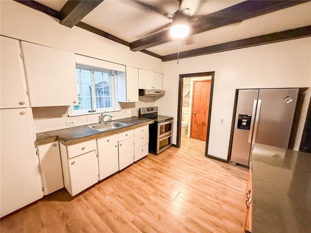 1523 Indiana Ave, Monaca, PA 15061