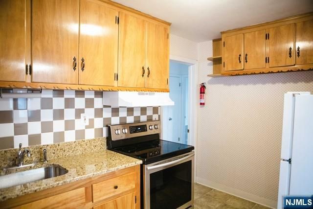 134 Berkshire Road, Hasbrouck Heights, NJ 07604