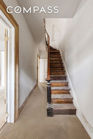 738 Lafayette Avenue, New York City, NY 11221