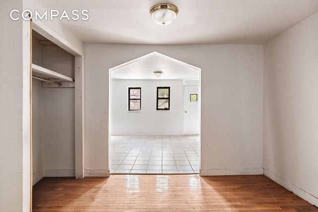 738 Lafayette Avenue, New York City, NY 11221