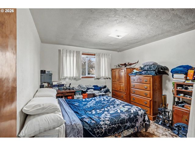 -1 VISTA Ave Se, Salem, OR 97302