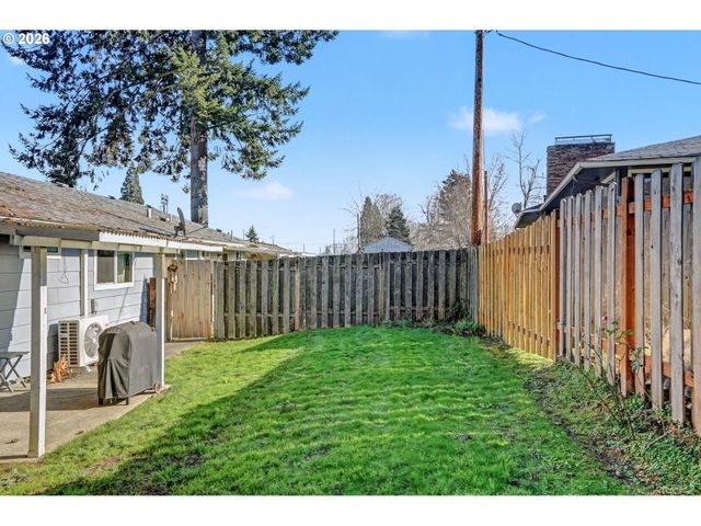 -1 VISTA Ave Se, Salem, OR 97302