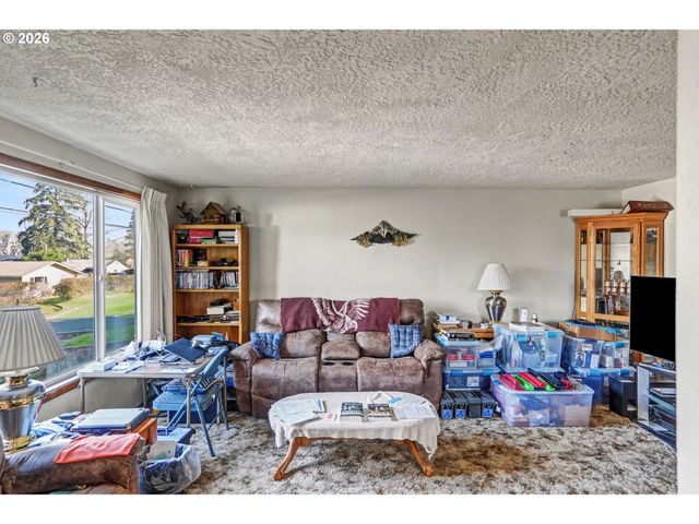 -1 VISTA Ave Se, Salem, OR 97302