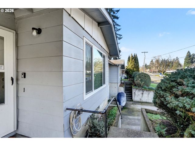 -1 VISTA Ave Se, Salem, OR 97302