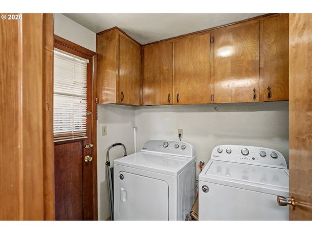 -1 VISTA Ave Se, Salem, OR 97302