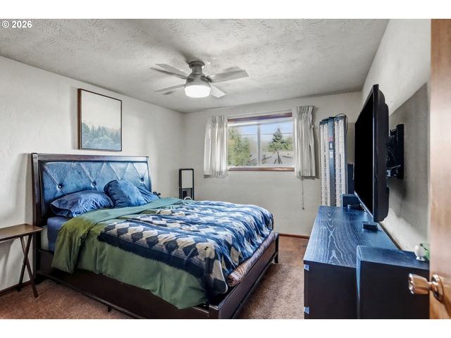 -1 VISTA Ave Se, Salem, OR 97302