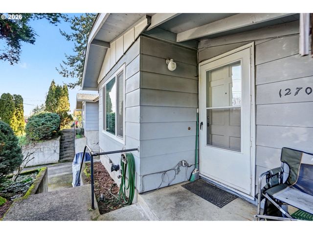 -1 VISTA Ave Se, Salem, OR 97302