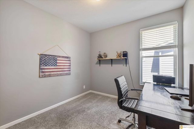 3806 S 205th Street, Elkhorn, NE 68022