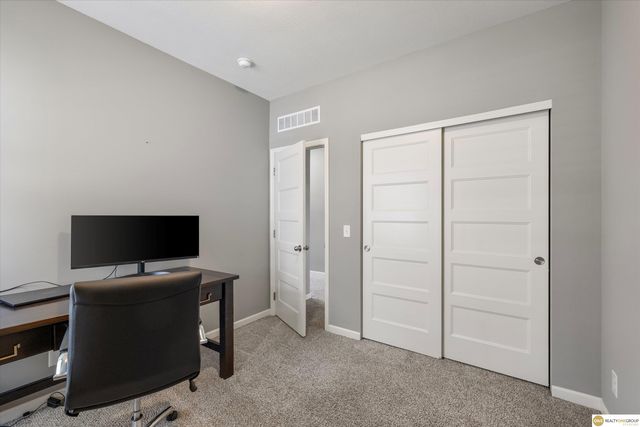 3806 S 205th Street, Elkhorn, NE 68022