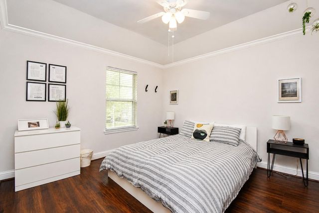 5615 Edgewood Place Drive, Spring, TX 77379