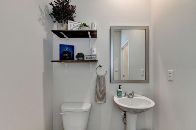 52 Brode Lane, Pendergrass, GA 30567