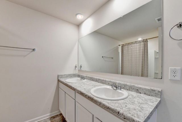 52 Brode Lane, Pendergrass, GA 30567