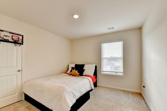 52 Brode Lane, Pendergrass, GA 30567