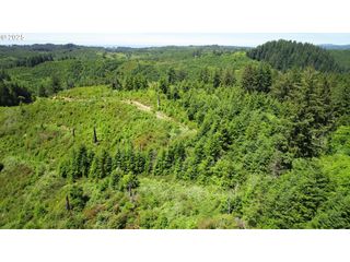 N Beaver Creek Rd, Seal Rock, OR 97376