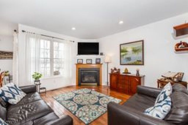 168 Levinberg Ln, Wayne Twp., NJ 07470