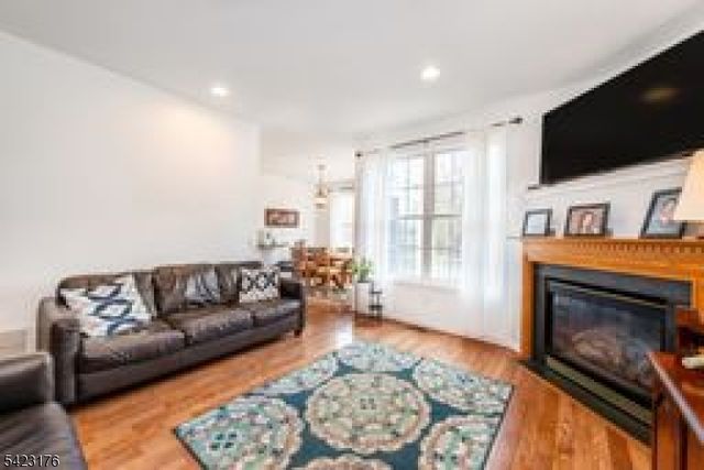 168 Levinberg Ln, Wayne Twp., NJ 07470