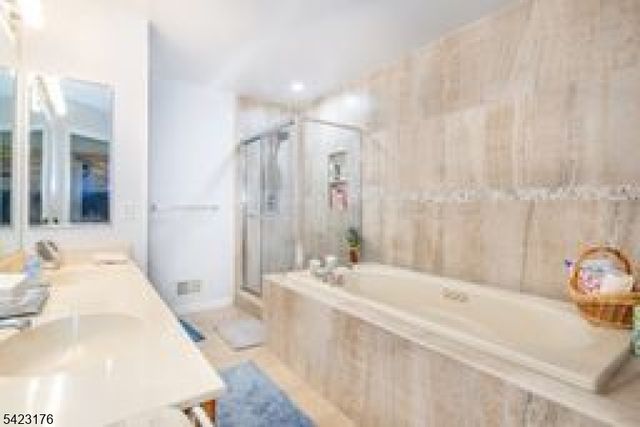 168 Levinberg Ln, Wayne Twp., NJ 07470