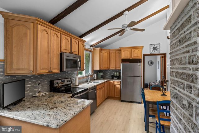 13 BIRCH DR, Southampton, NJ 08088
