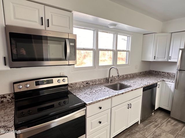 54 Northern Drive, Troy, NY 12182