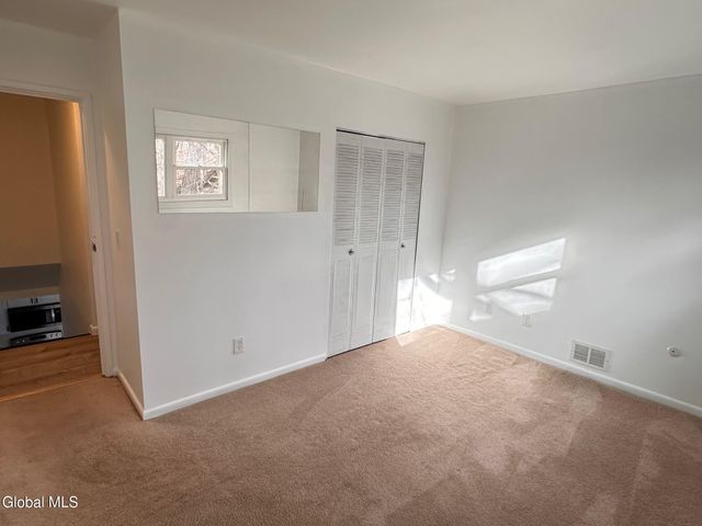 54 Northern Drive, Troy, NY 12182