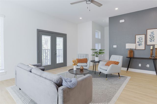 2805 Weisenberger Street 502, Fort Worth, TX 76107