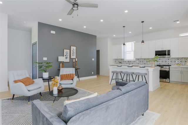 2805 Weisenberger Street 502, Fort Worth, TX 76107